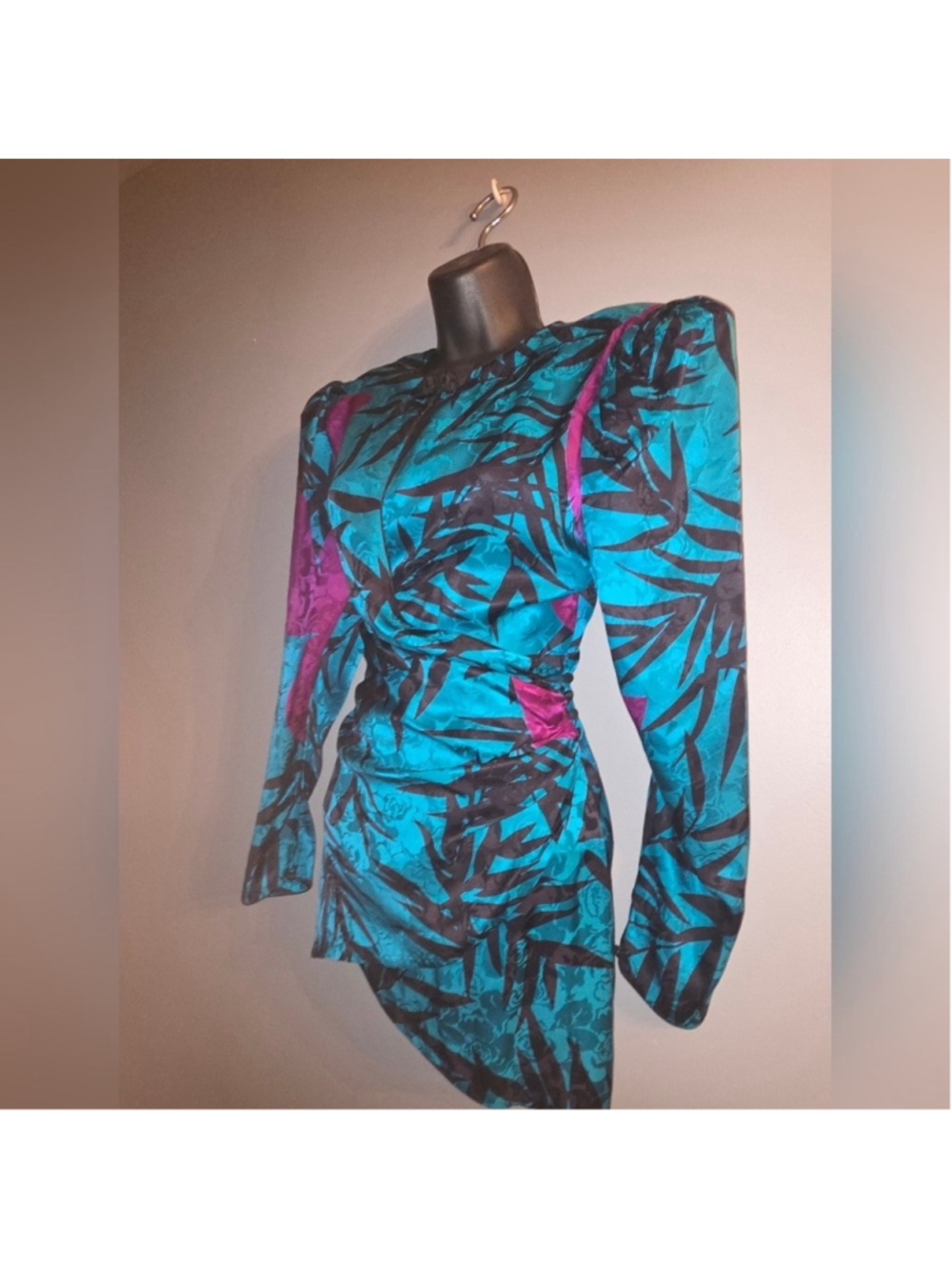 Elegant vintage Polly Magoo Teal and Pink Women's dress retro 80s